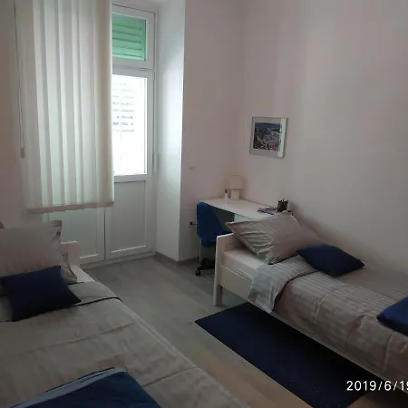 Center Ronjgova Апартаменты Пула