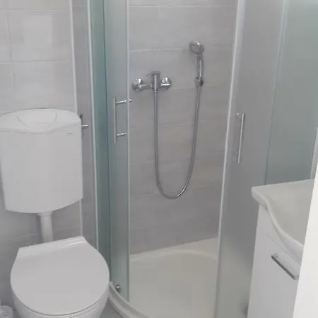 Center Ronjgova Апартаменты *