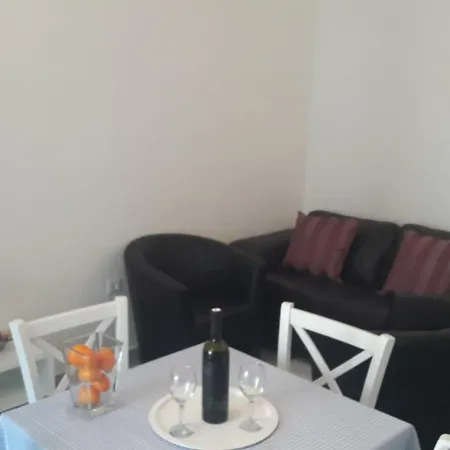 Center Ronjgova Апартаменты Пула