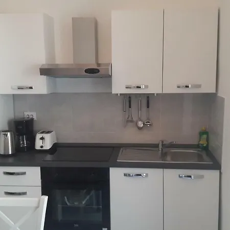 Center Ronjgova Апартаменты *